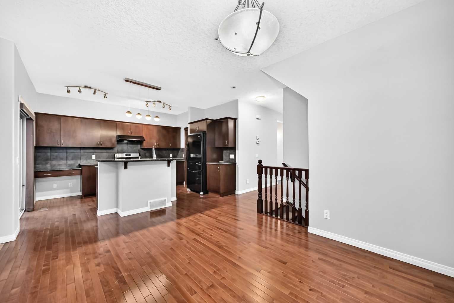 139 Skyview Shores Crescent NE