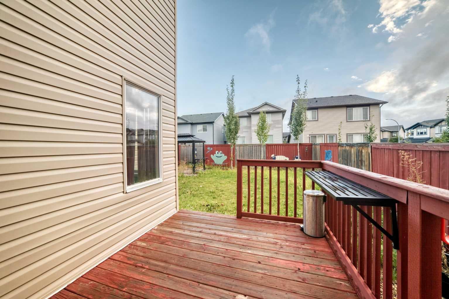 139 Skyview Shores Crescent NE