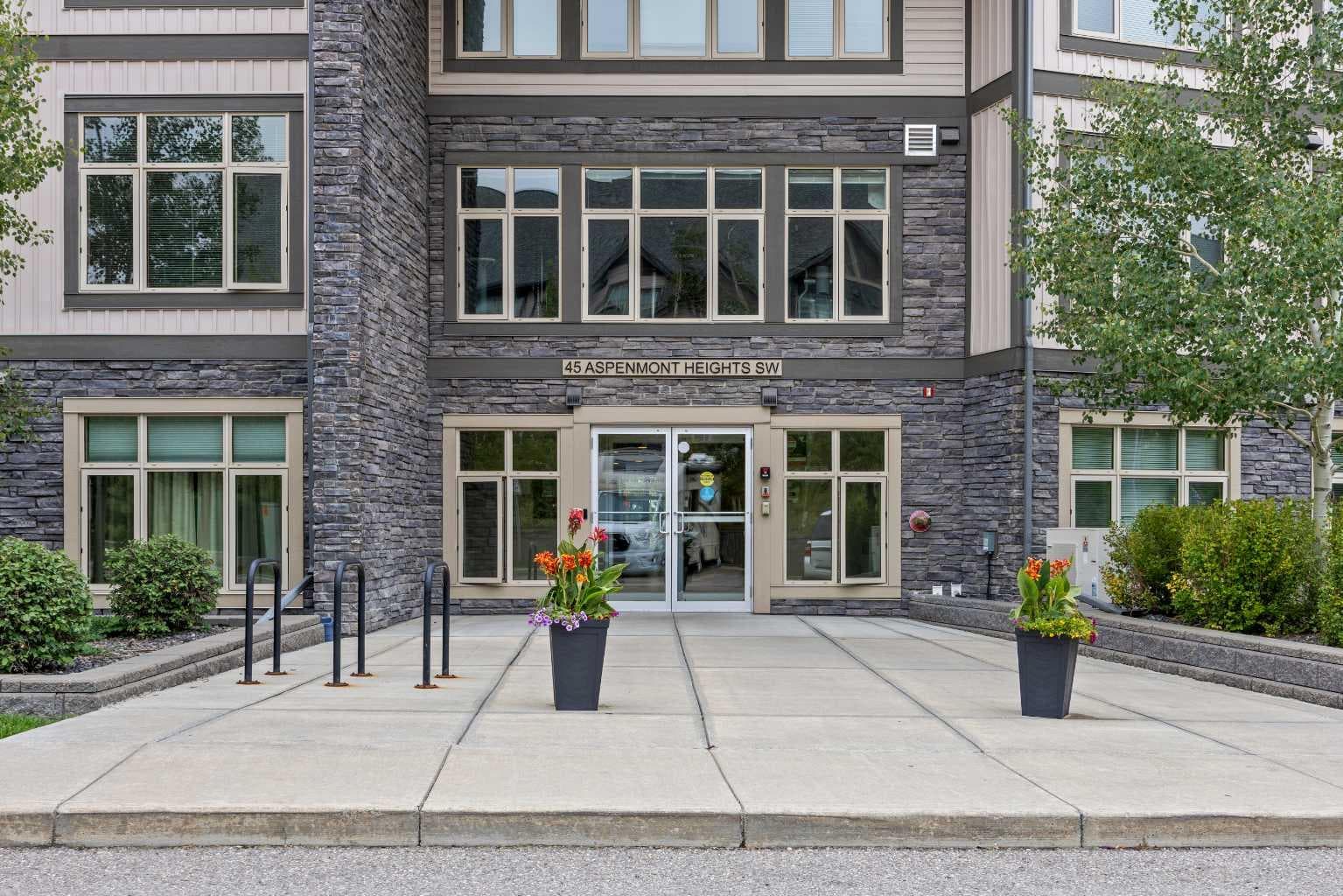 107, 45 Aspenmont Heights SW