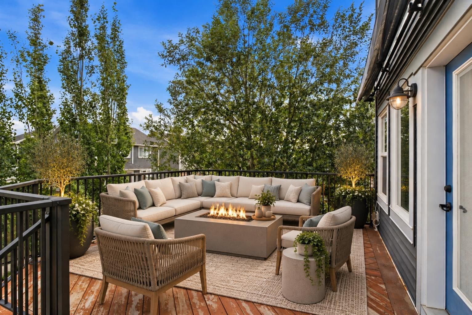 300 Aspenmere Way 