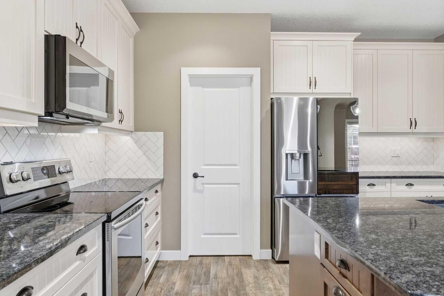 300 Aspenmere Way 