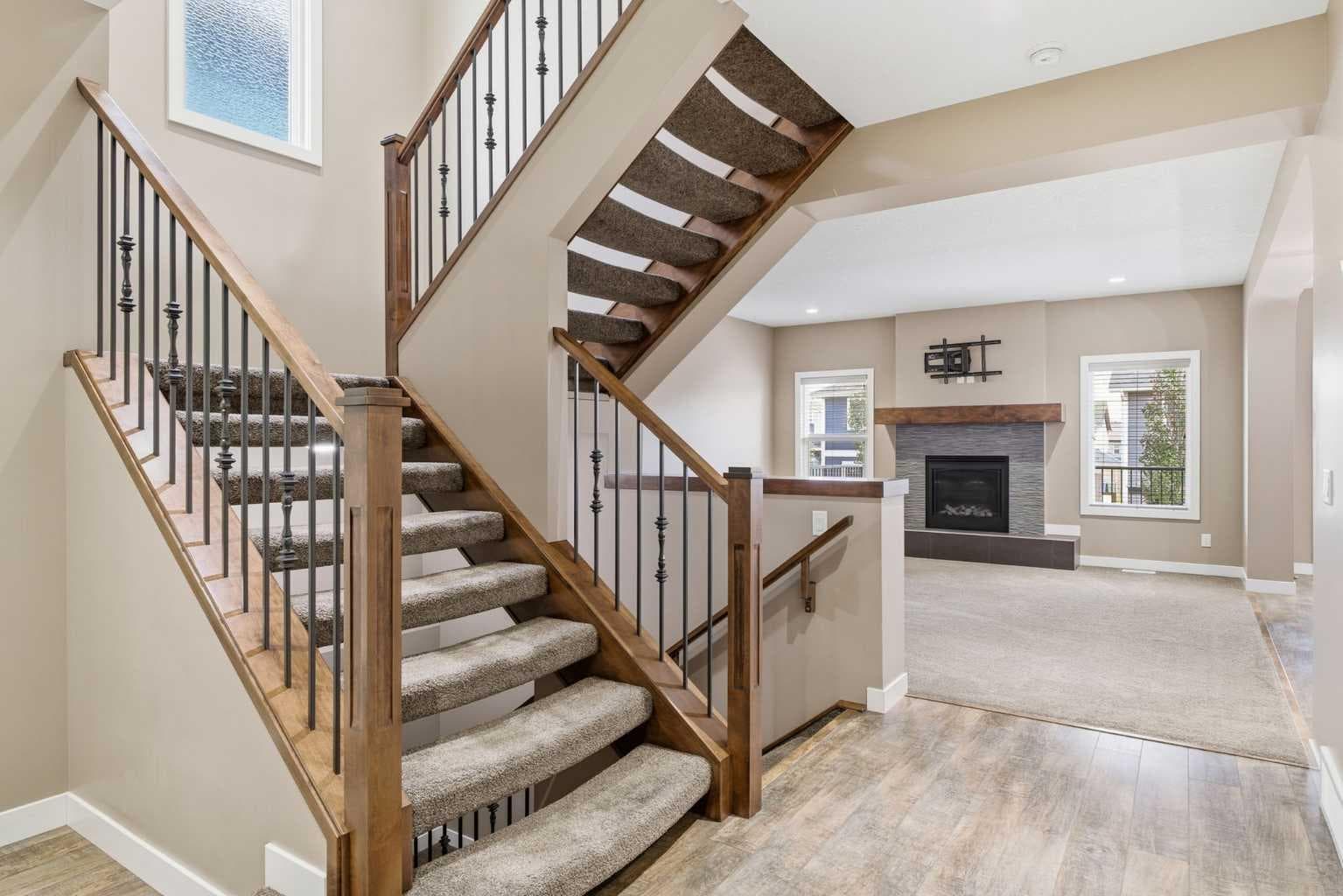 300 Aspenmere Way 