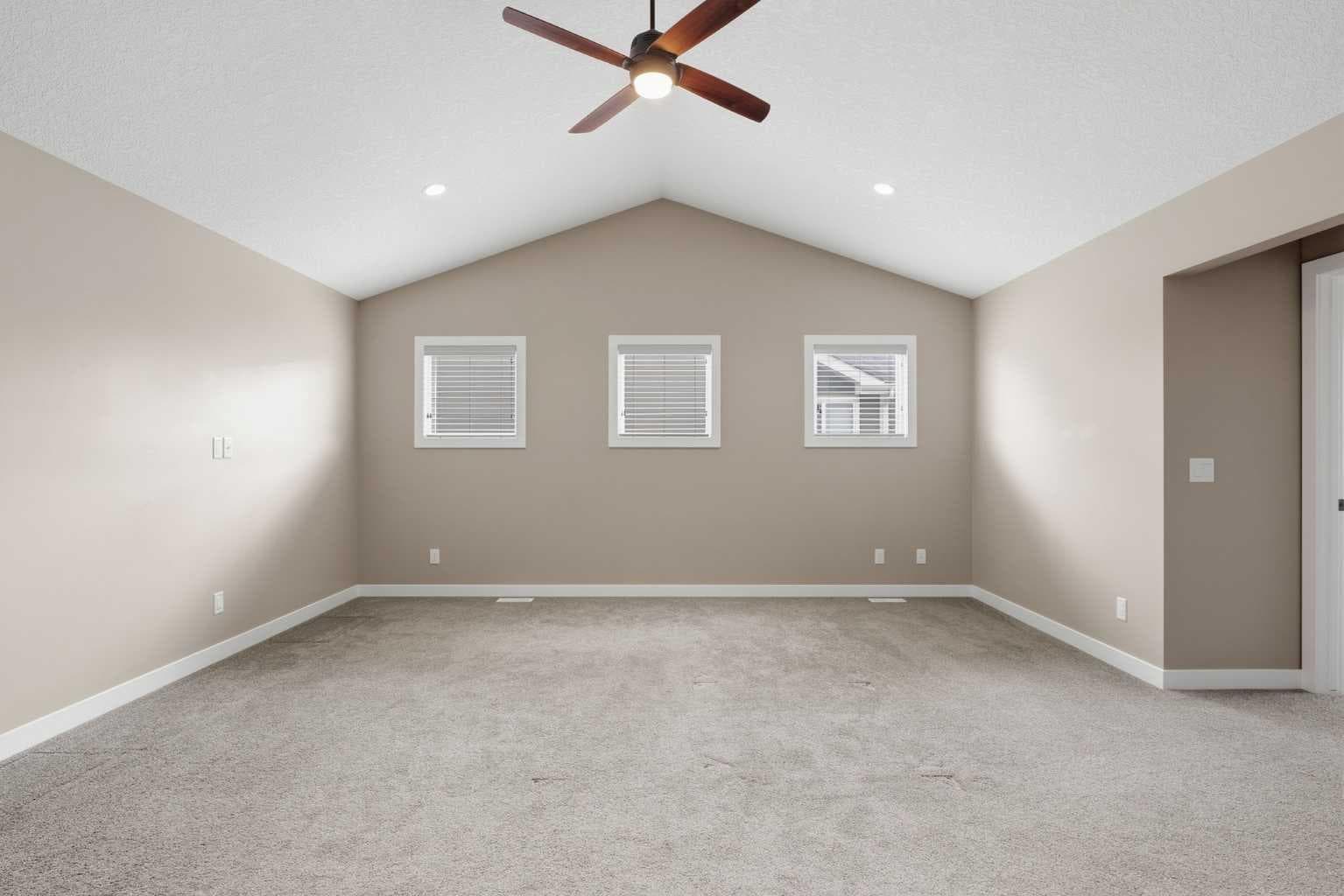 300 Aspenmere Way 