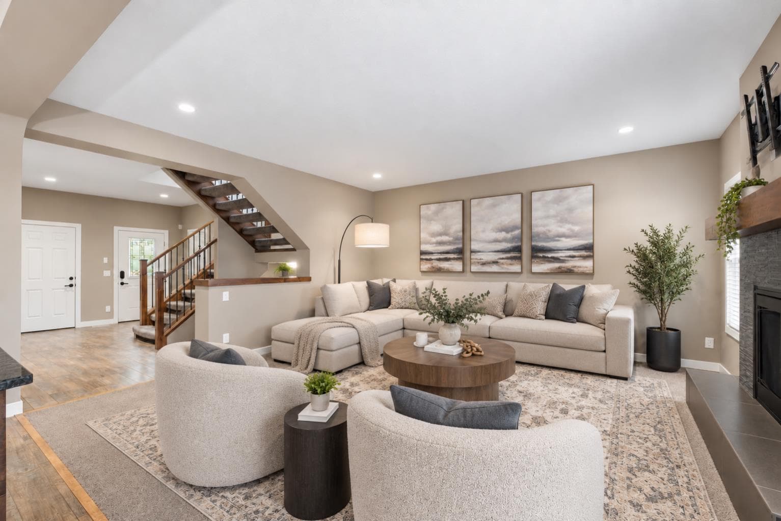 300 Aspenmere Way 