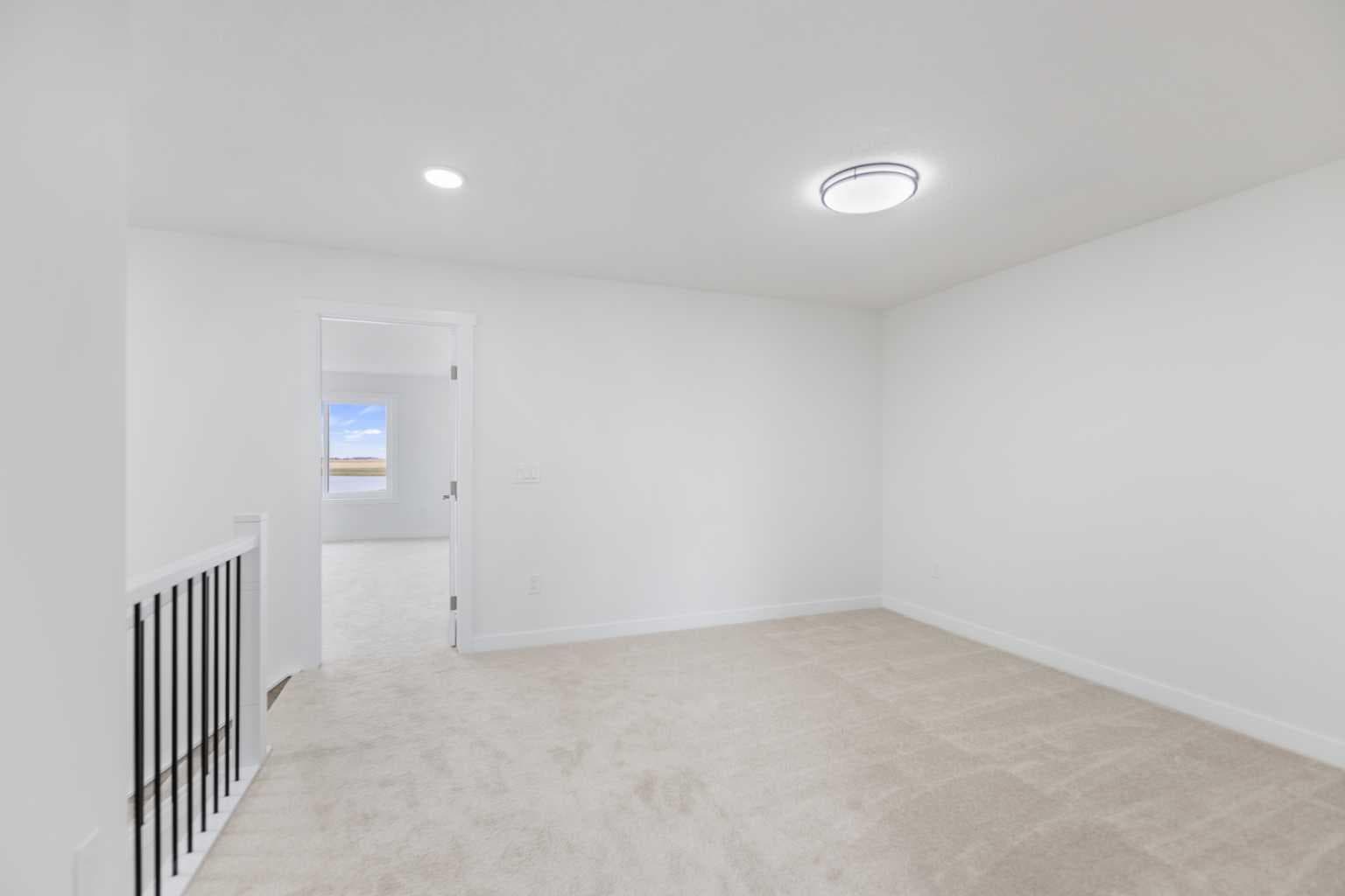 621 corner meadows Way NE
