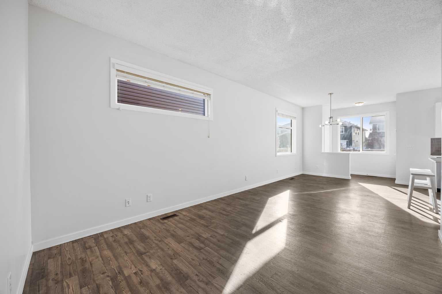 75 Evanston Hill NW