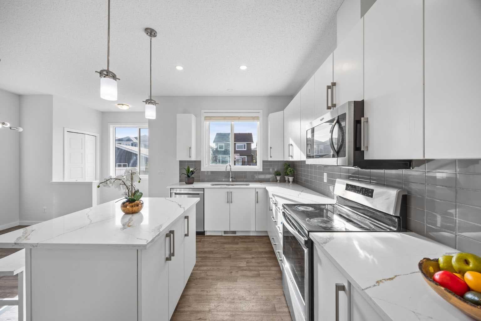 75 Evanston Hill NW