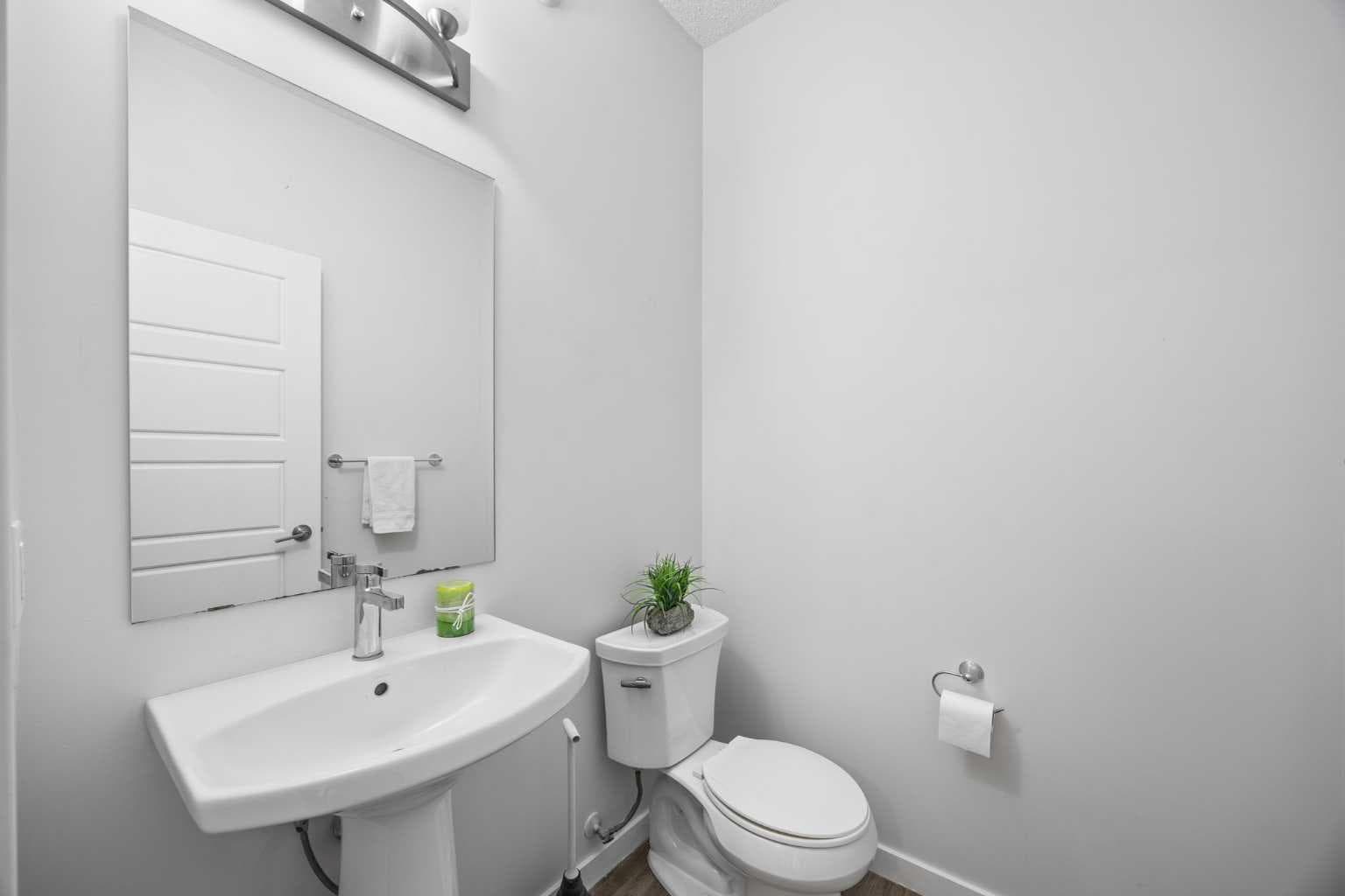 75 Evanston Hill NW