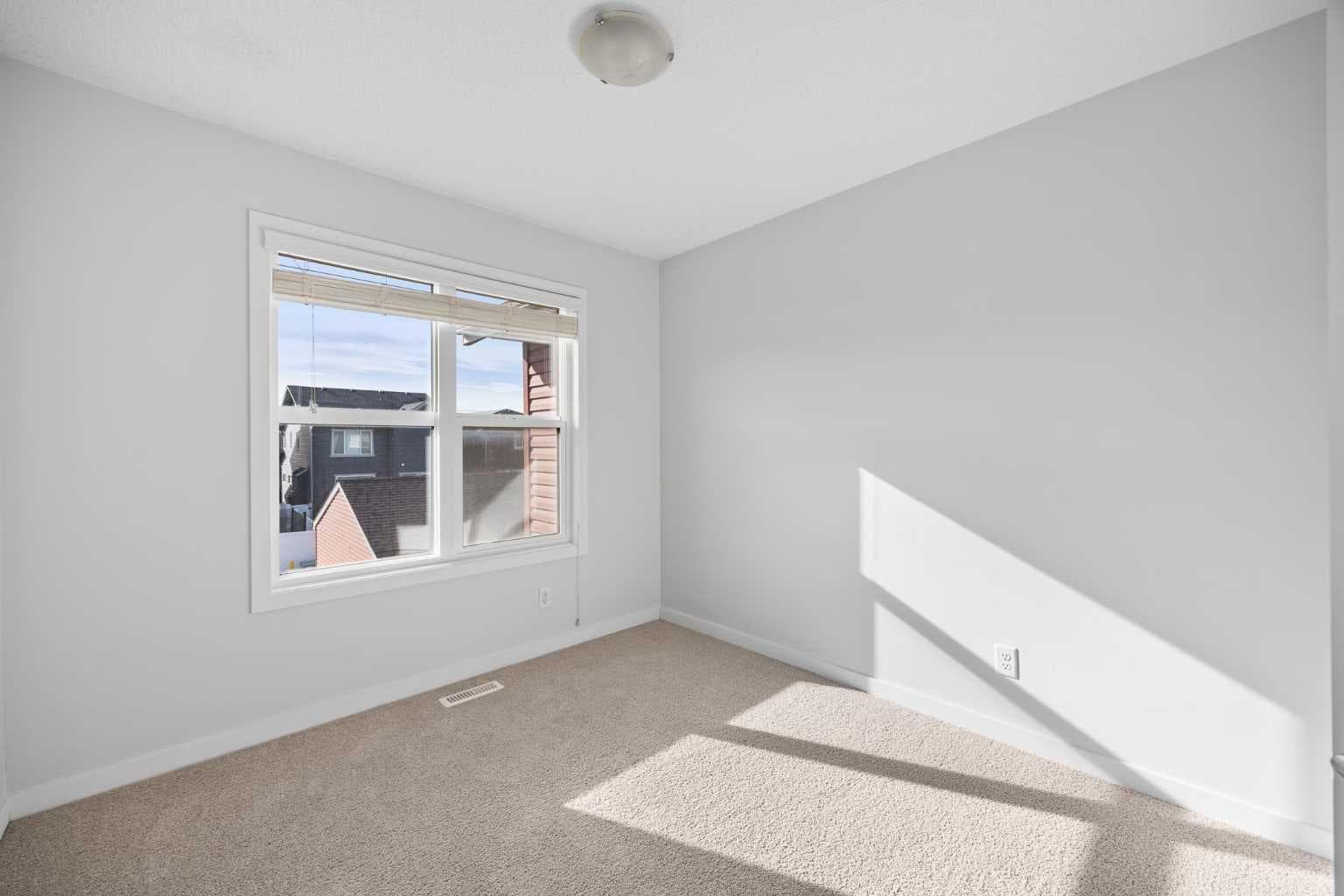 75 Evanston Hill NW