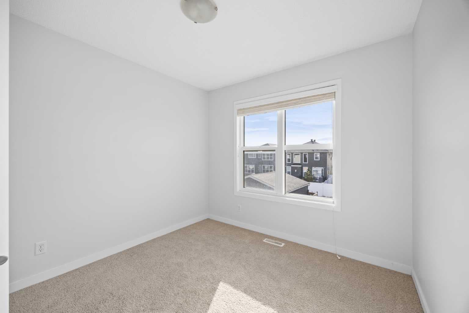 75 Evanston Hill NW