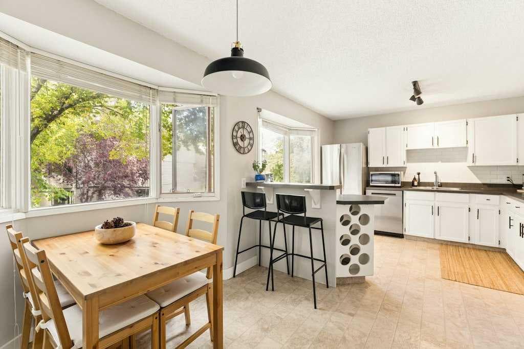 80, 23 Glamis Drive SW