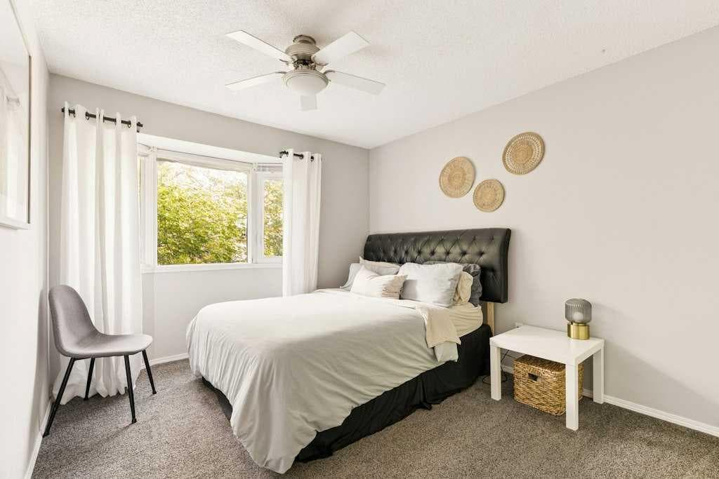 80, 23 Glamis Drive SW