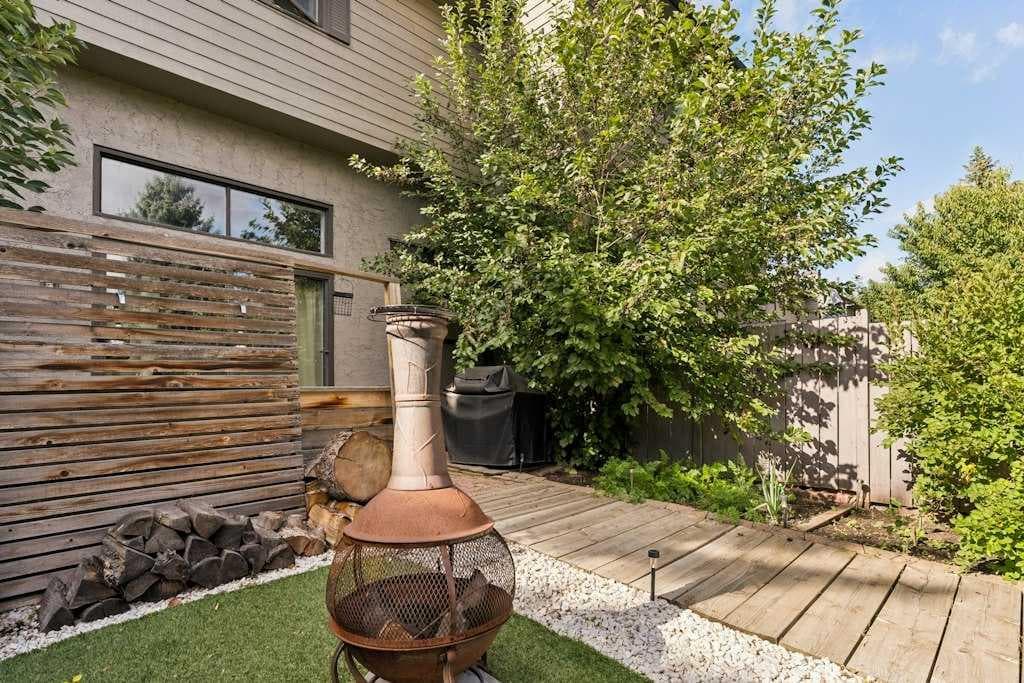 80, 23 Glamis Drive SW