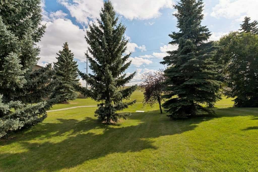80, 23 Glamis Drive SW