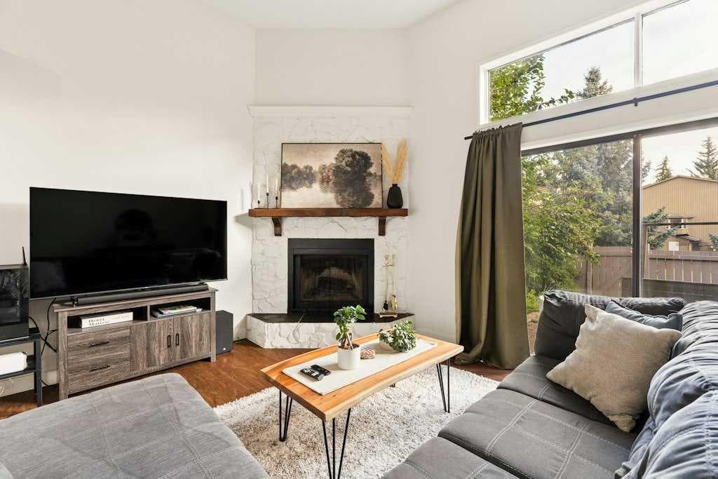 80, 23 Glamis Drive SW