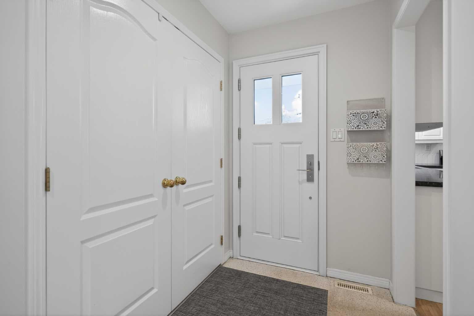 10704 Maplecrest Road SE