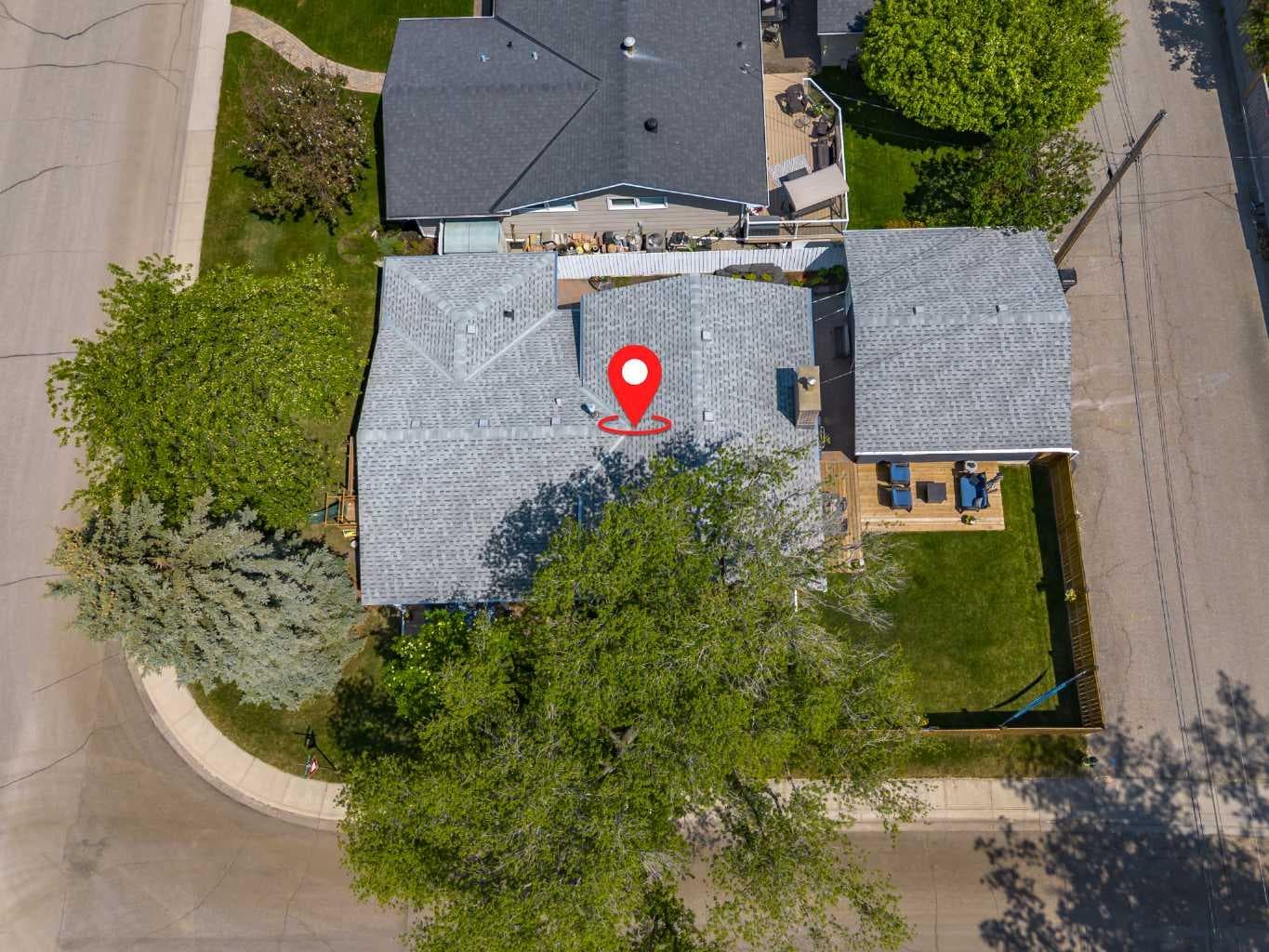 10704 Maplecrest Road SE