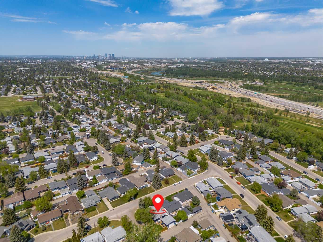 10704 Maplecrest Road SE