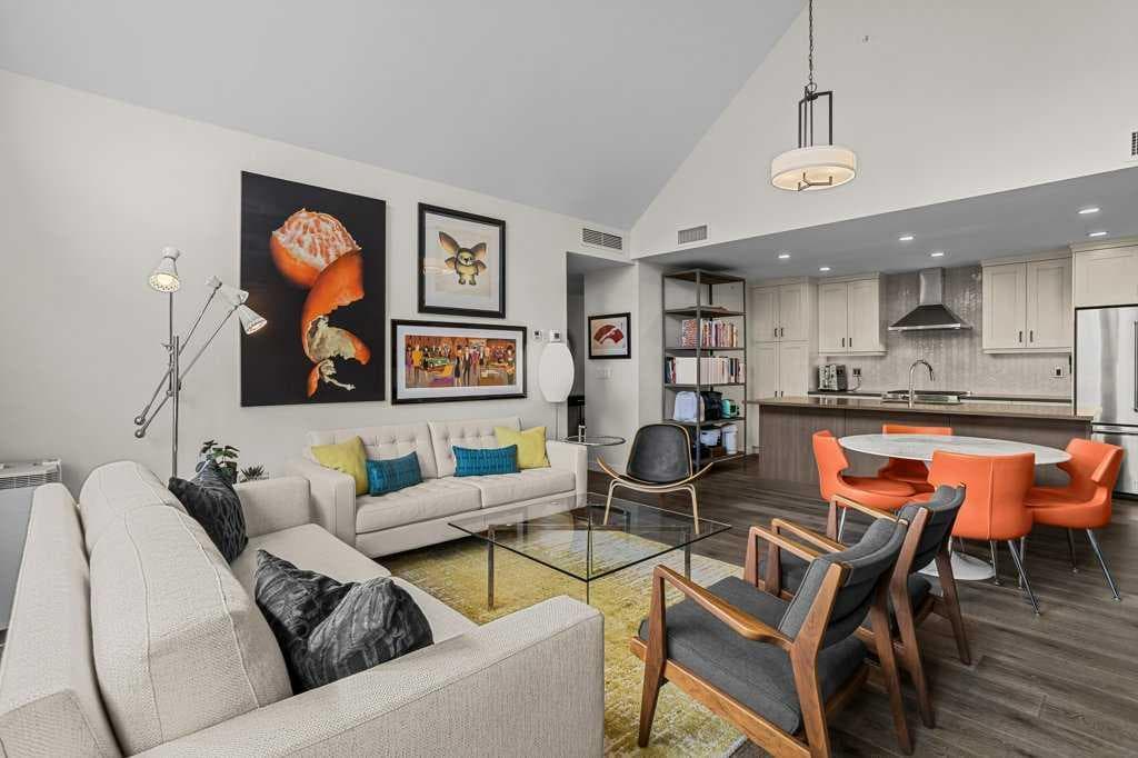 401, 707 Spring Creek Drive 