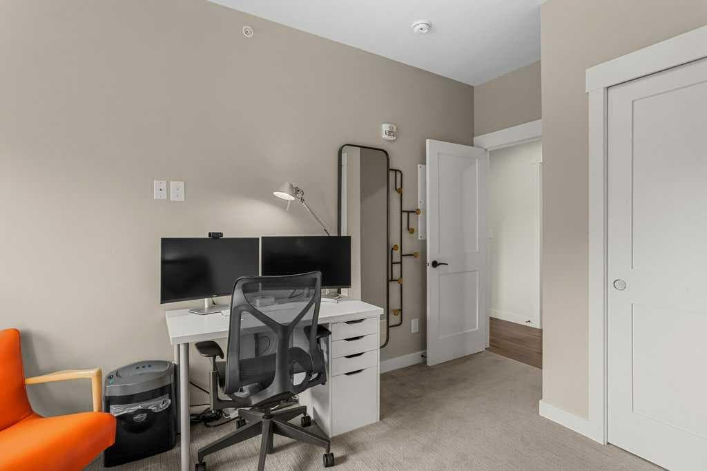 401, 707 Spring Creek Drive 