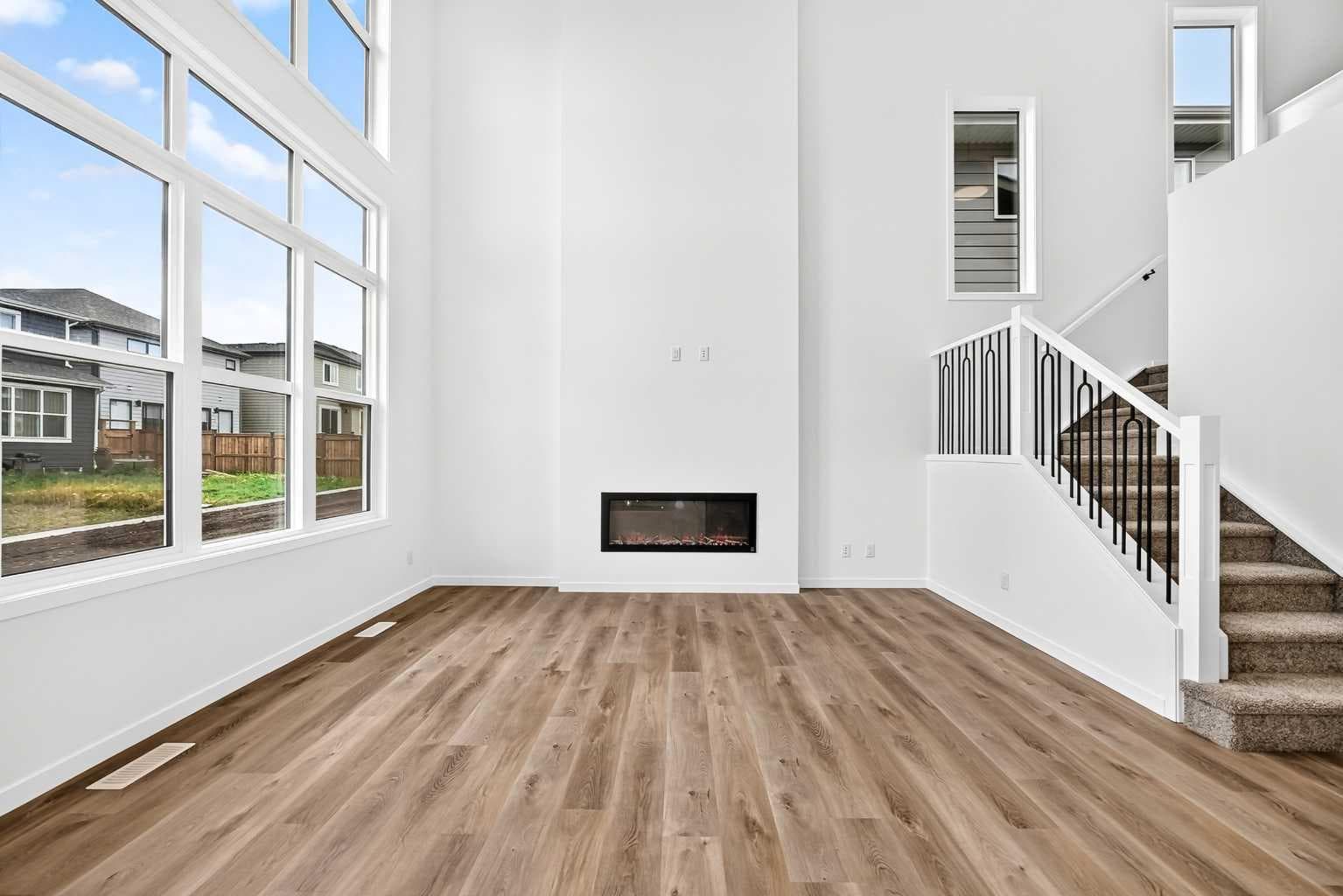551 Mercado Avenue SE