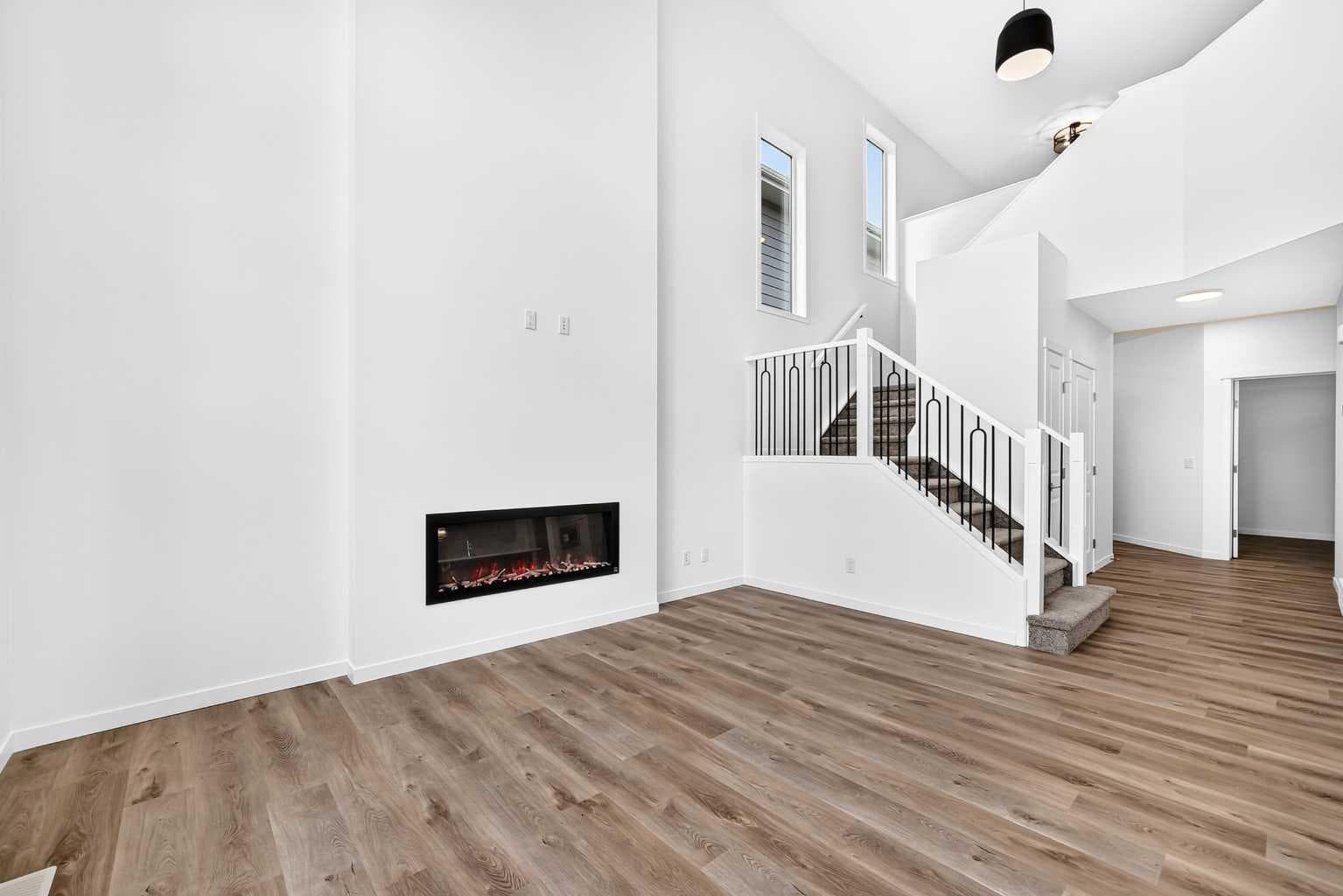 551 Mercado Avenue SE