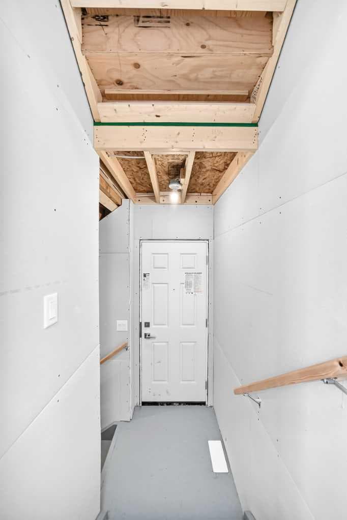 551 Mercado Avenue SE