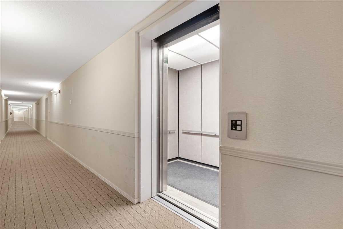 213, 3000 Citadel Meadow Point NW