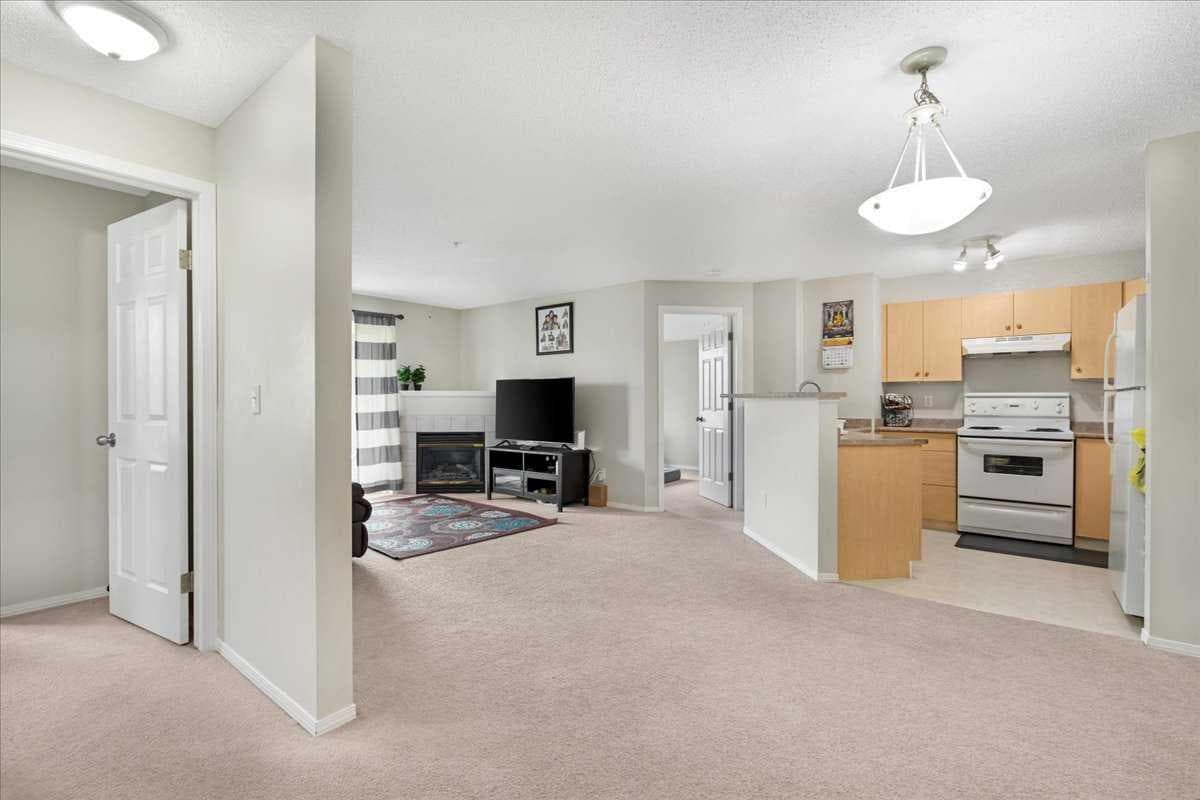 213, 3000 Citadel Meadow Point NW