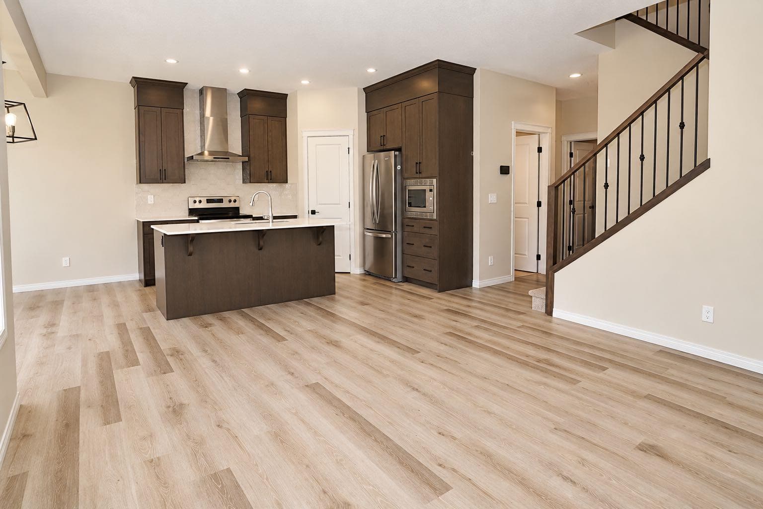 56 Corner Glen Green NE