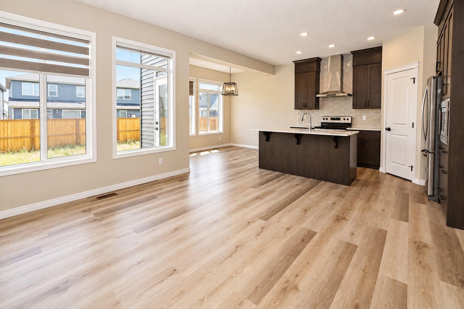 56 Corner Glen Green NE