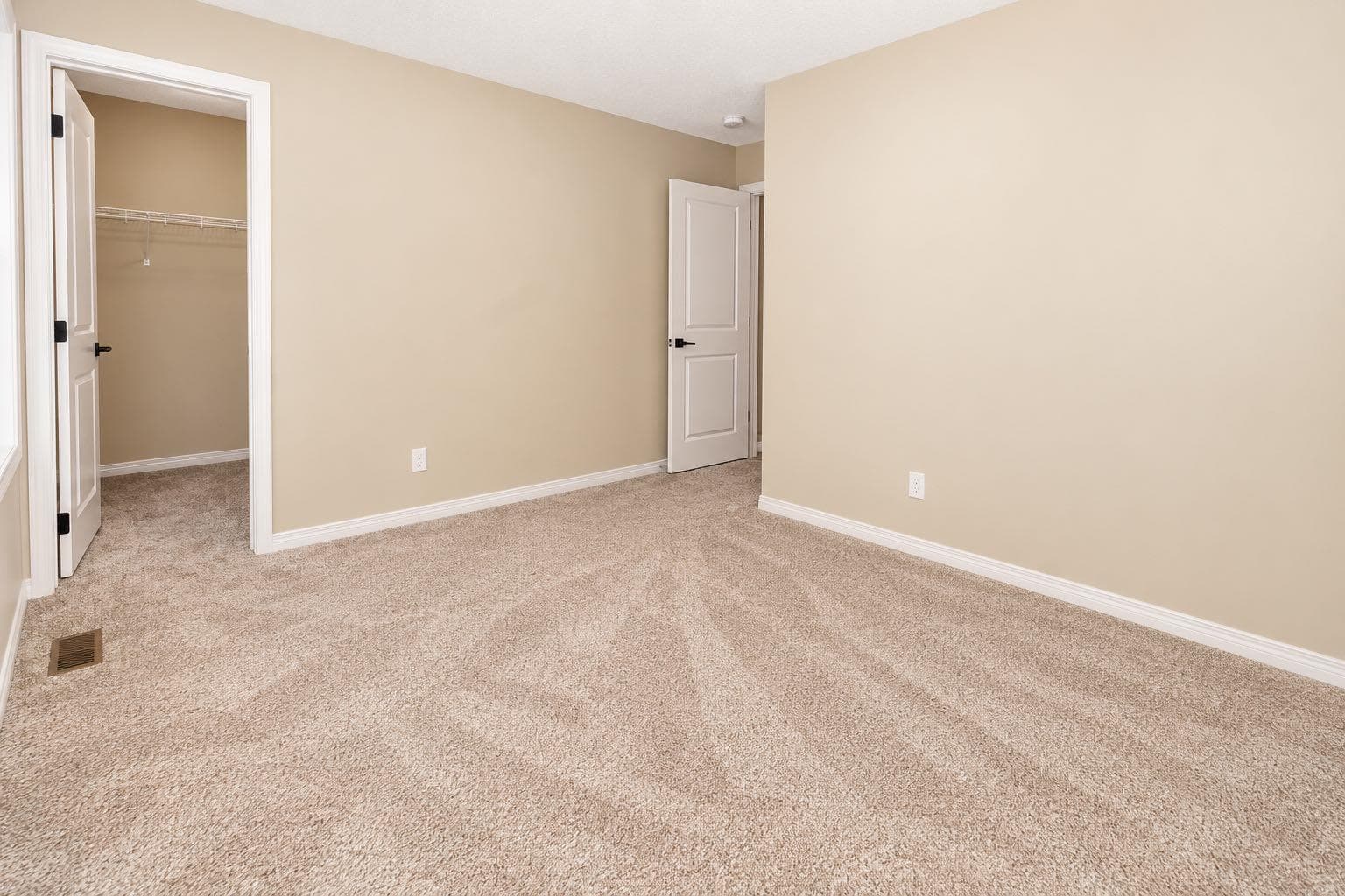 56 Corner Glen Green NE