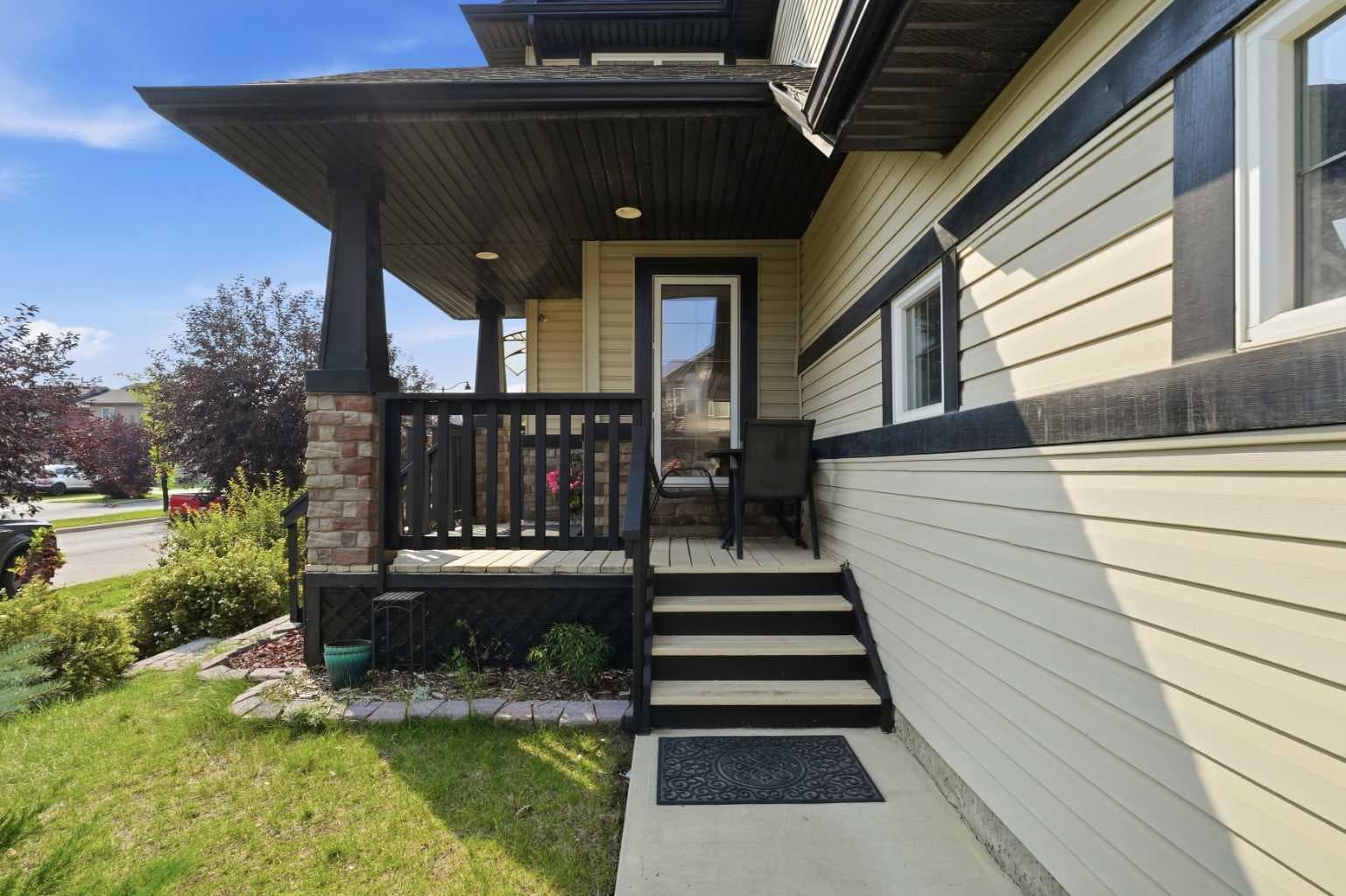 145 silverado creek Crescent SW