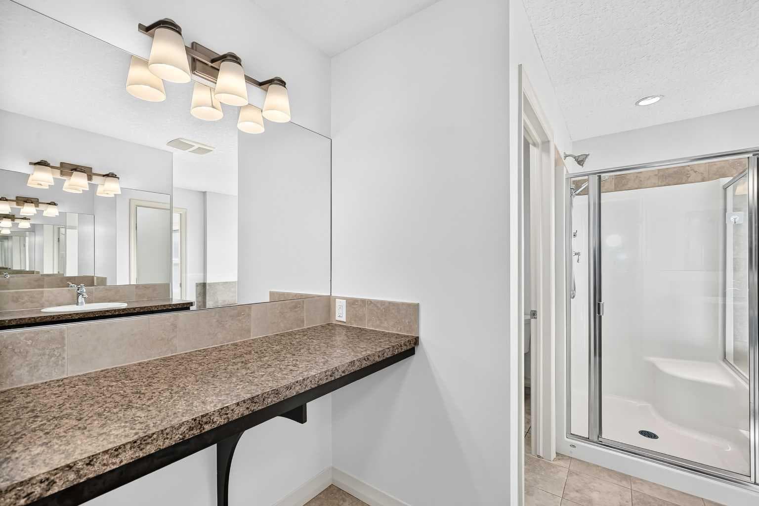 331 Evanston Way NW