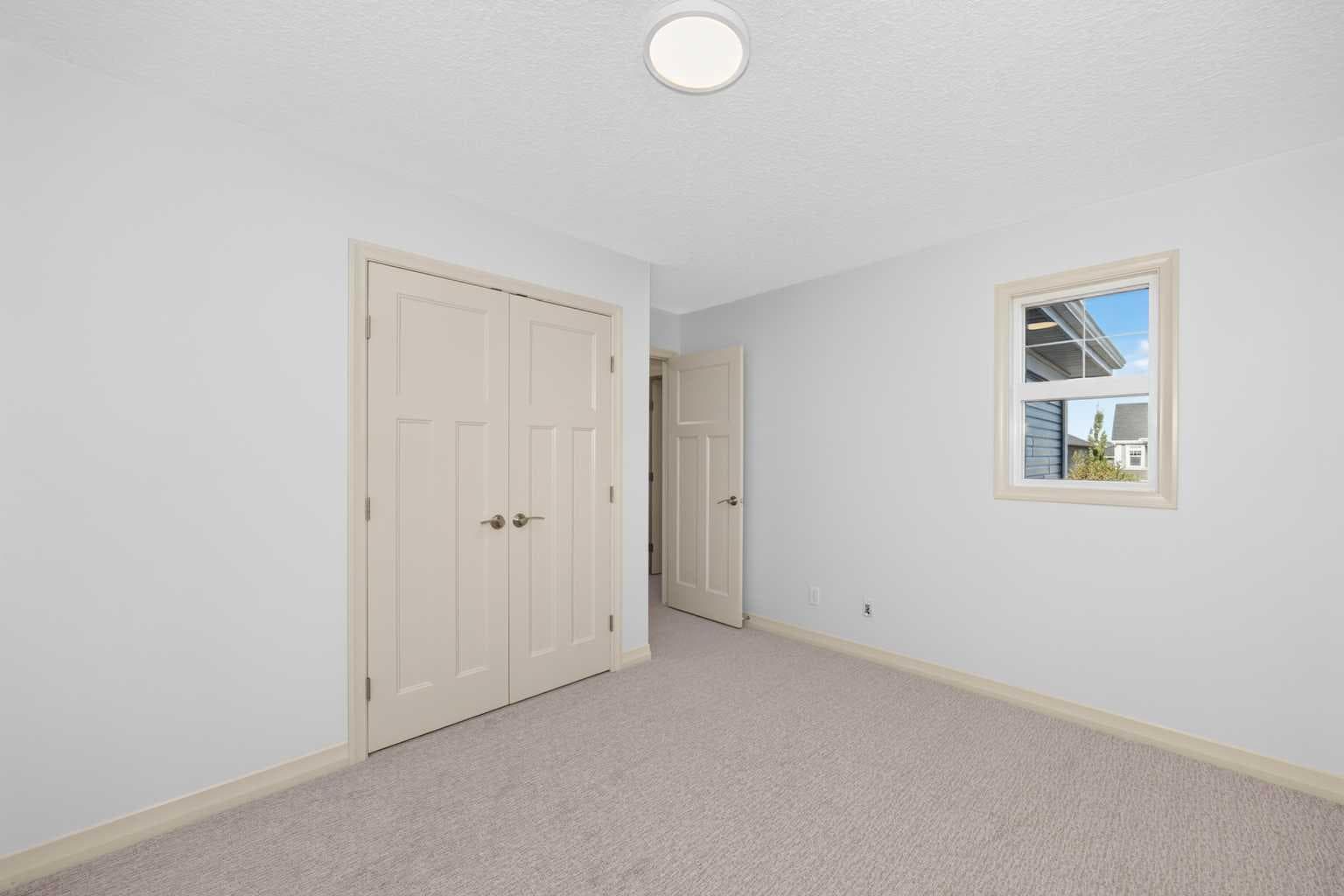 331 Evanston Way NW