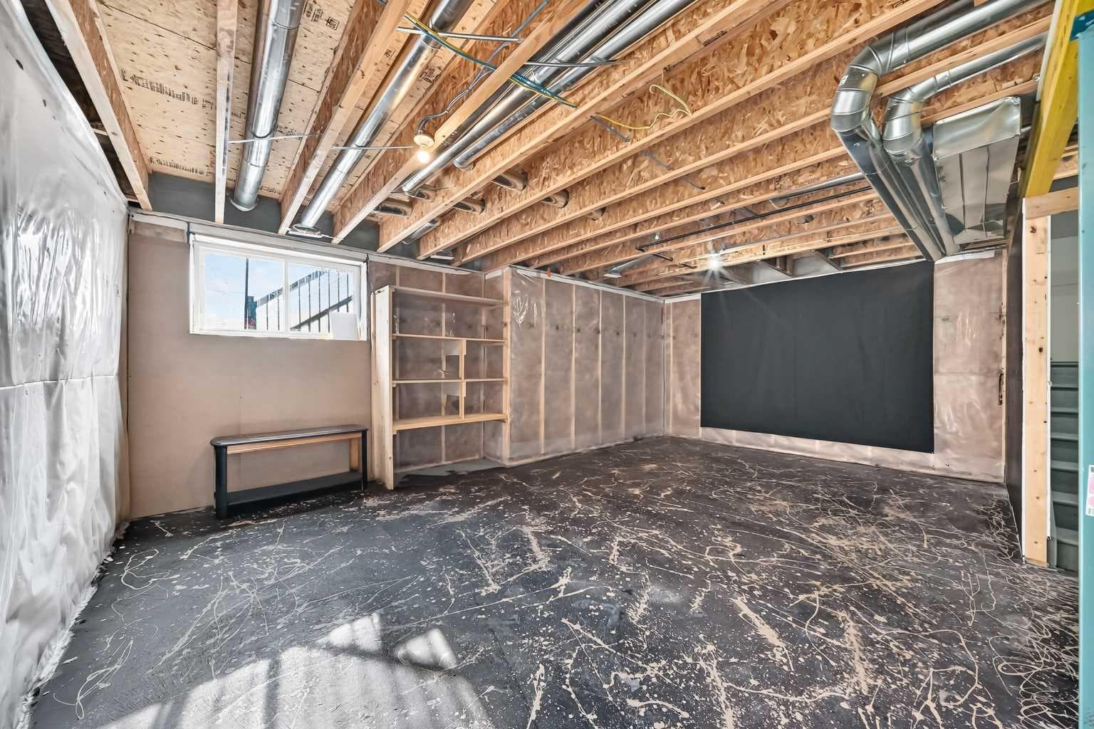 331 Evanston Way NW