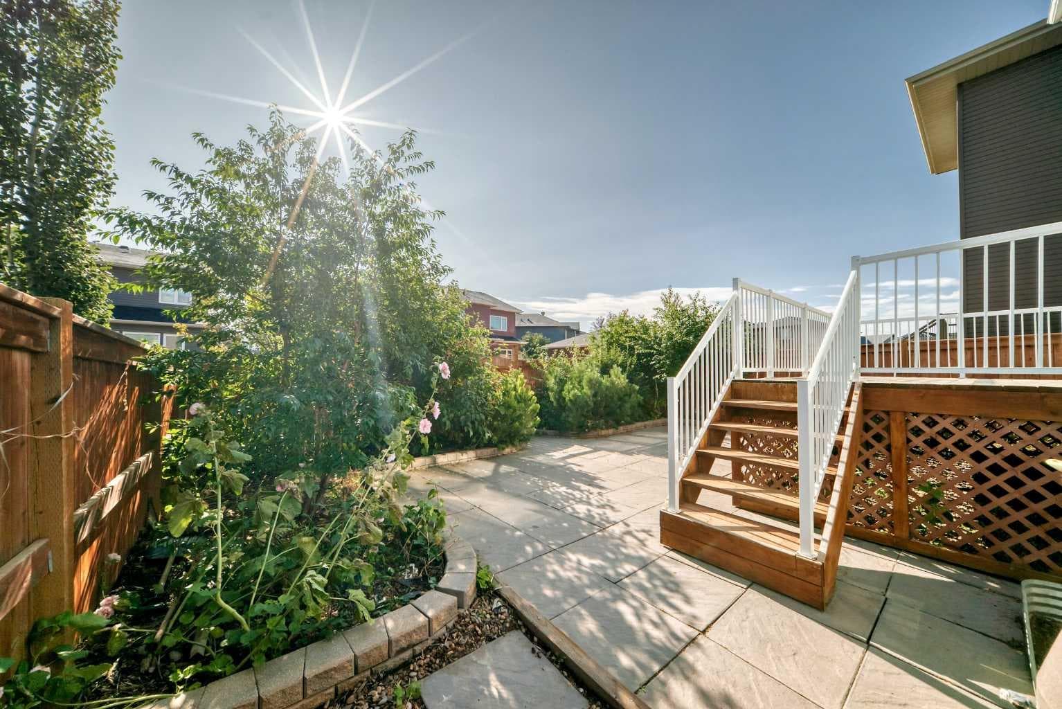 331 Evanston Way NW
