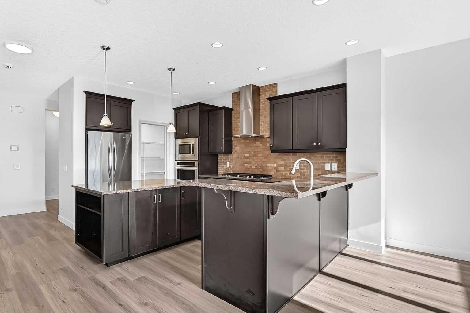 331 Evanston Way NW