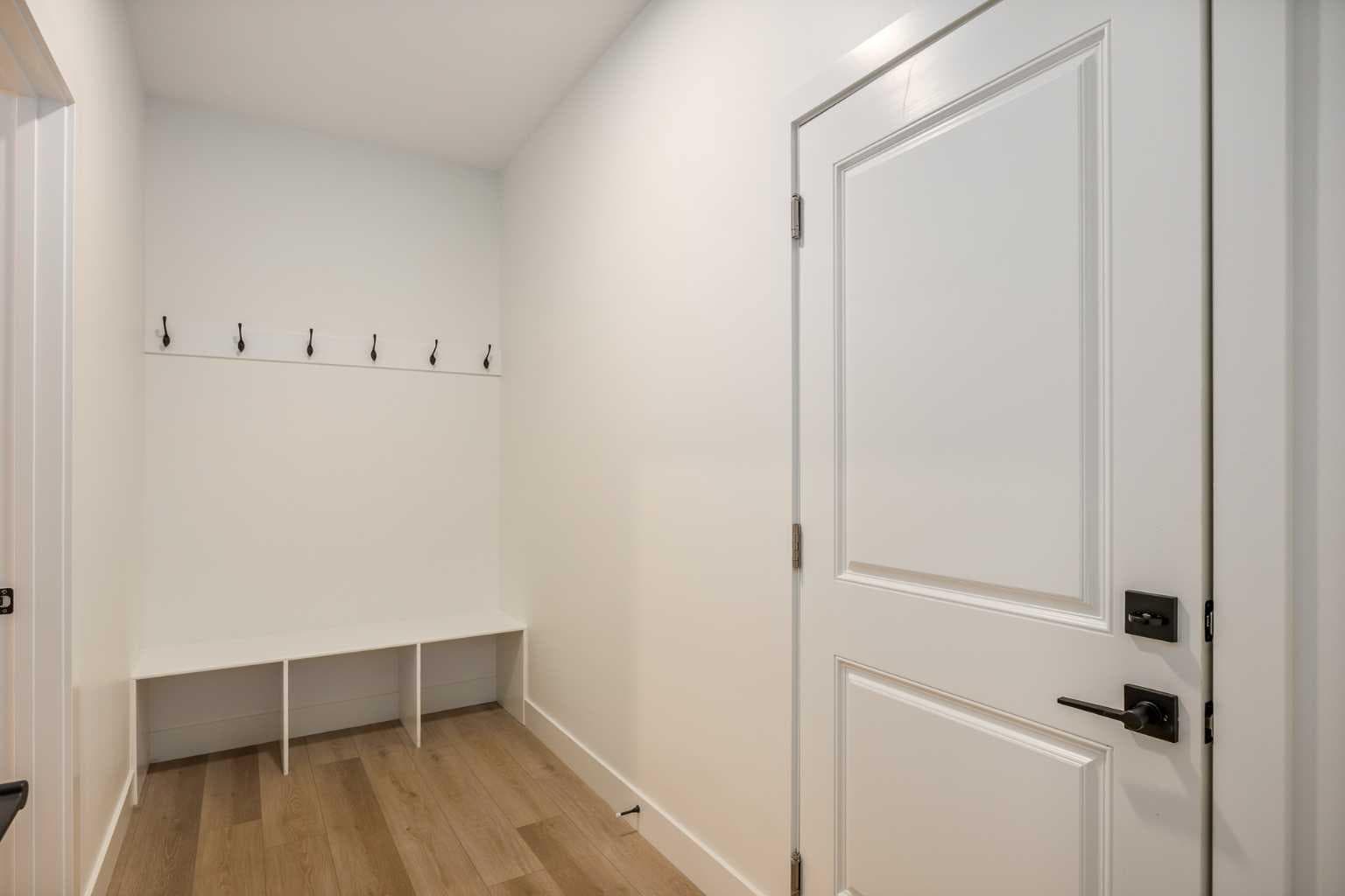 109 Topaz Place 