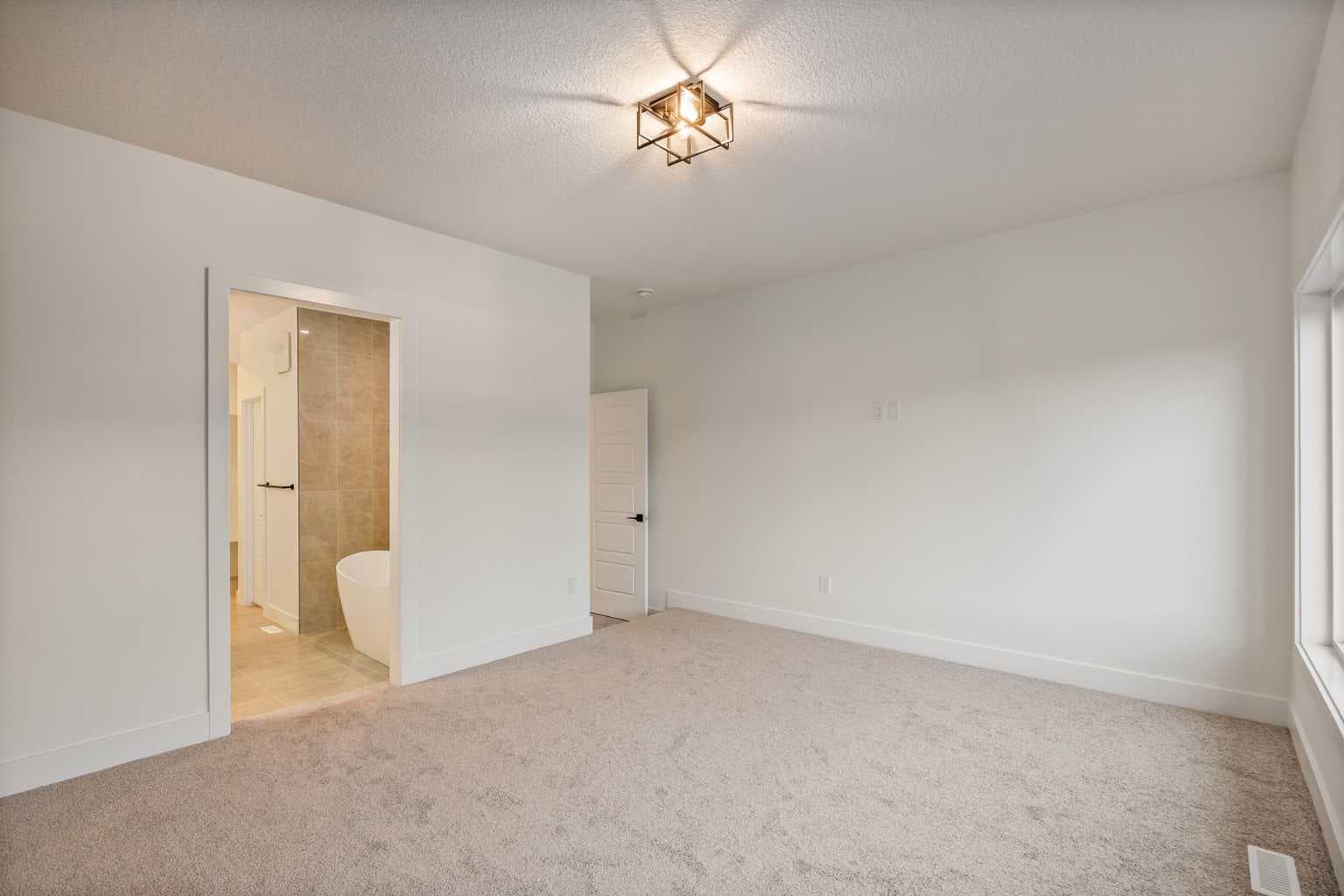 109 Topaz Place 