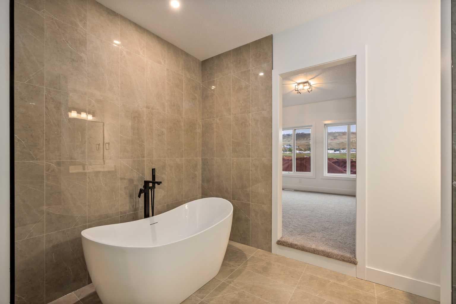 109 Topaz Place 