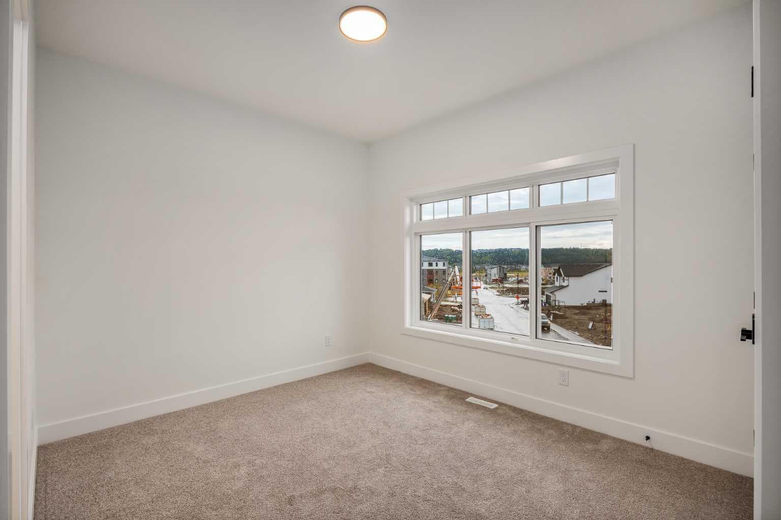 109 Topaz Place 
