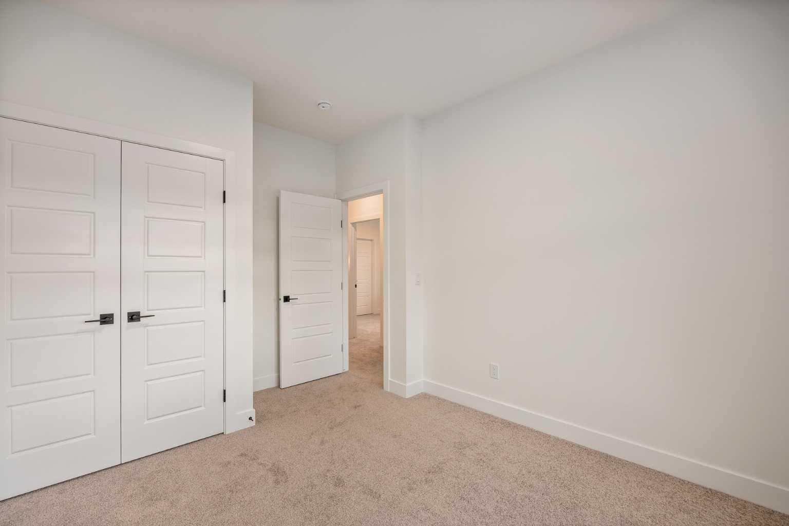 109 Topaz Place 