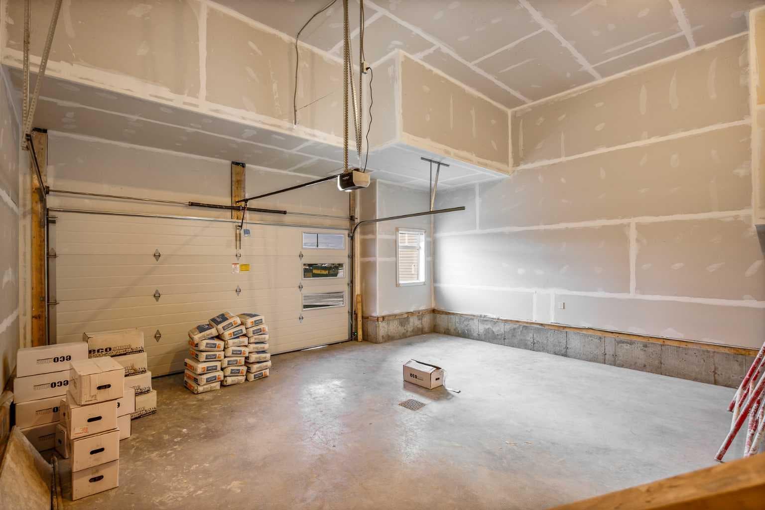 109 Topaz Place 