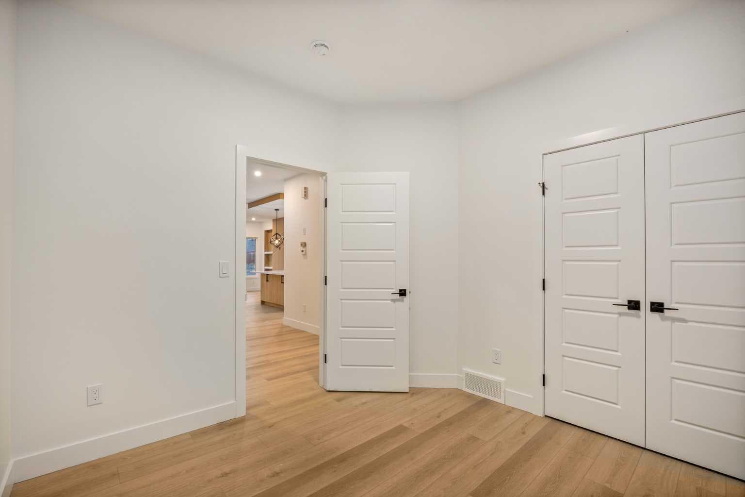 109 Topaz Place 
