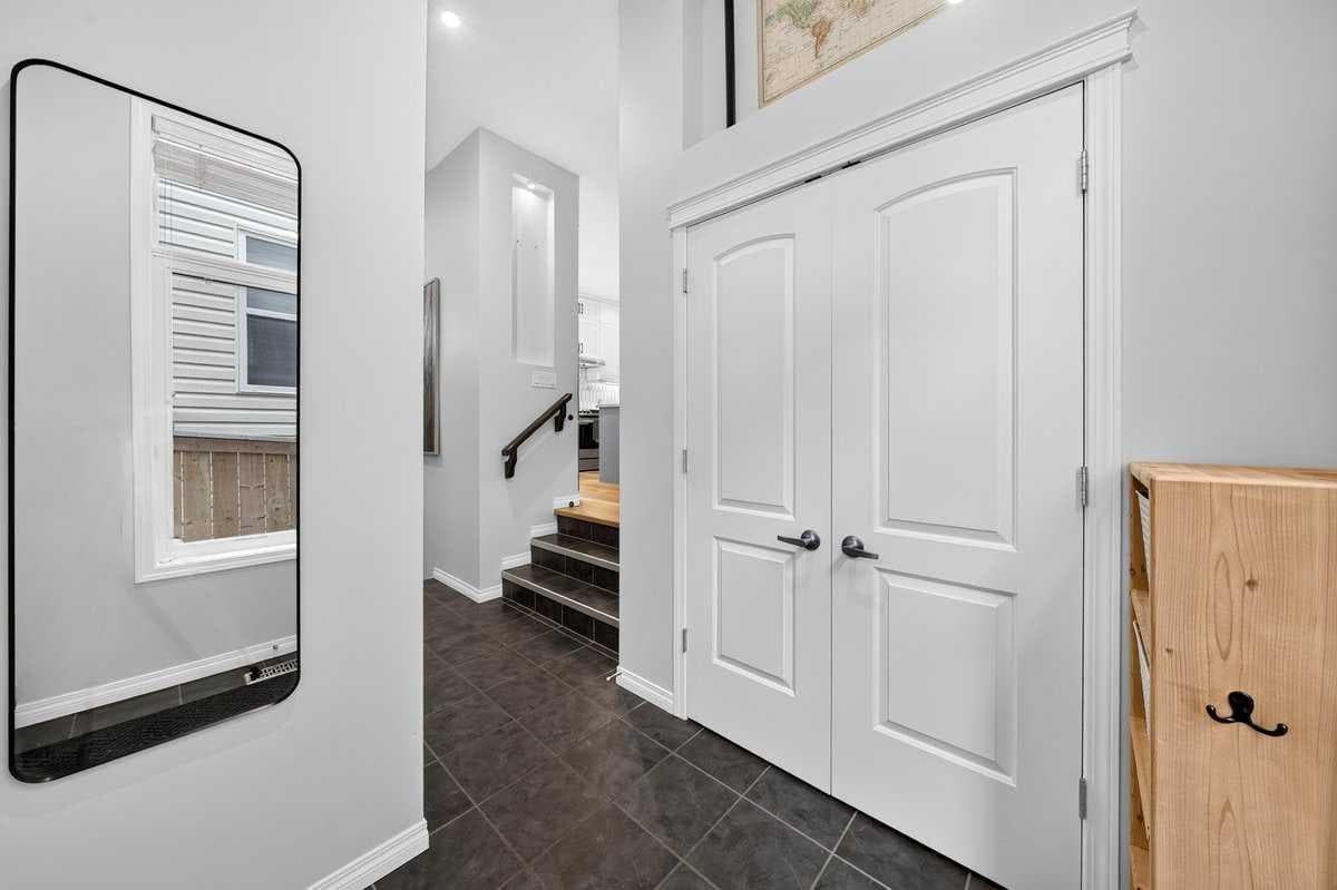 276 Kincora Glen Rise NW