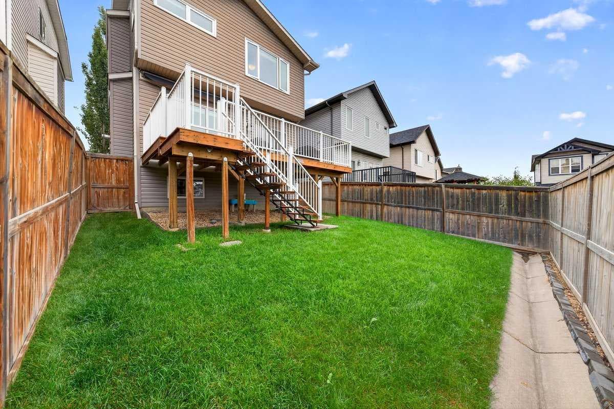 276 Kincora Glen Rise NW