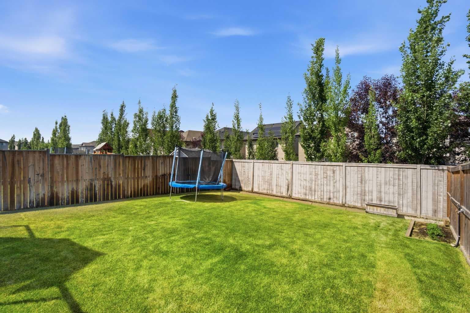 193 Hillcrest Drive SW