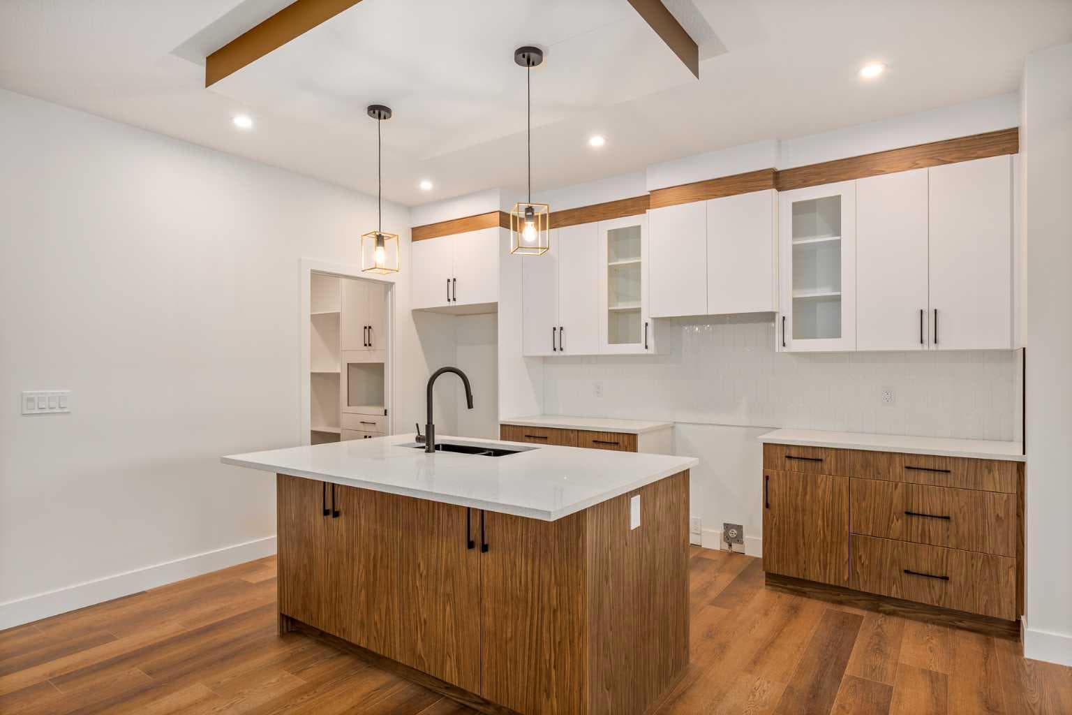 113 Topaz Place 