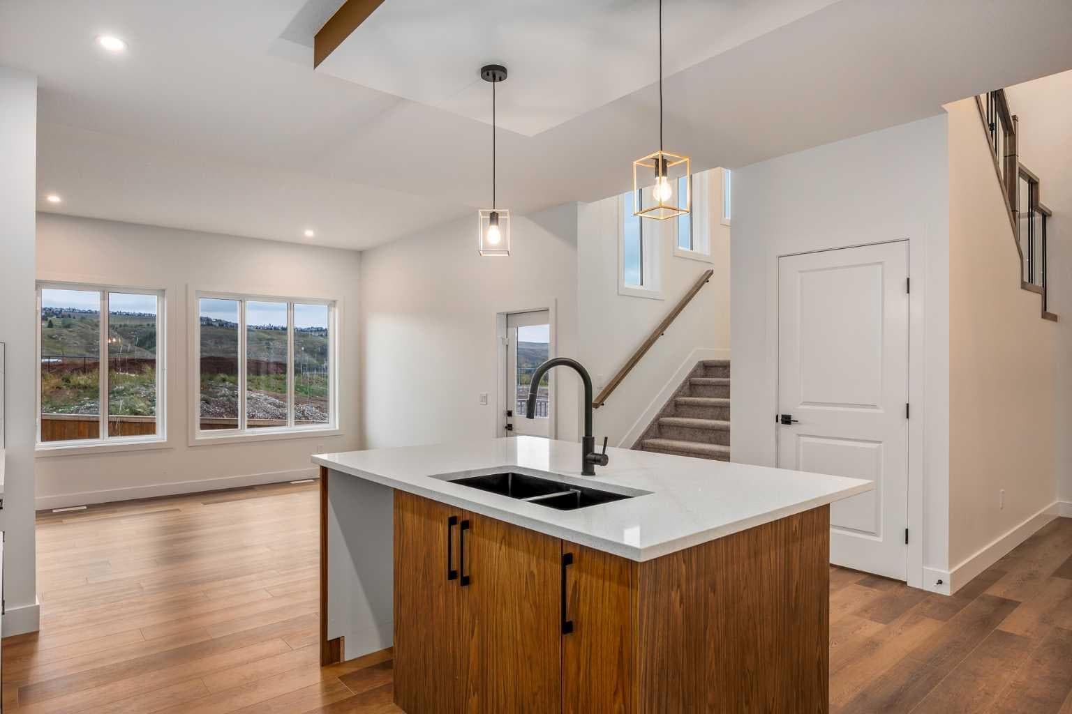 113 Topaz Place 